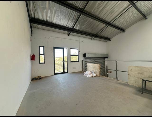 146M² WAREHOUSE TO LET IN KYALAMI
